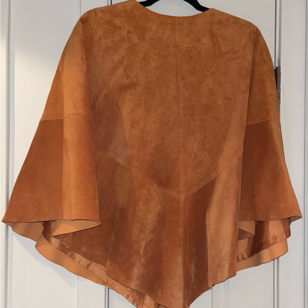 Chic Burnt Orange suede leather poncho/cape - Picture 2 of 2